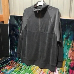Wild fable gray zipper pull over size large